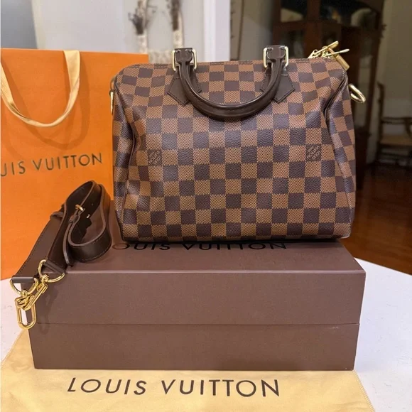 Authentic Louis Vuitton Brown Speedy Satchel with Iconic Damier Ebene Canvas - Picture 4 of 7